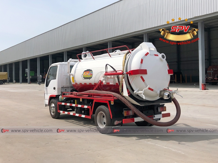 4,000 Litres Sewer Vacuum Truck ISUZU - LB 4,000 Litres Sewer Vacuum Truck ISUZU - LB